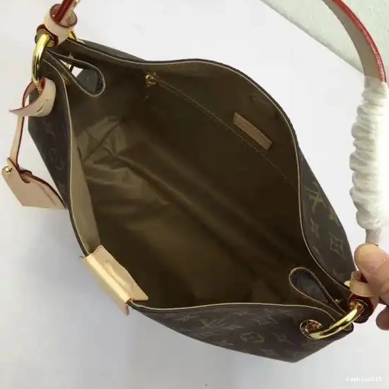 Vuitton PM Louis GRACEFUL 0402